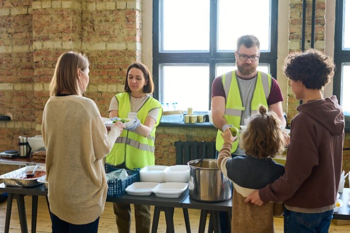 Um Kulturschock zu vermeiden: Sylt bietet jetzt Integrationskurse für Inhaber des 49-Euro-Tickets an